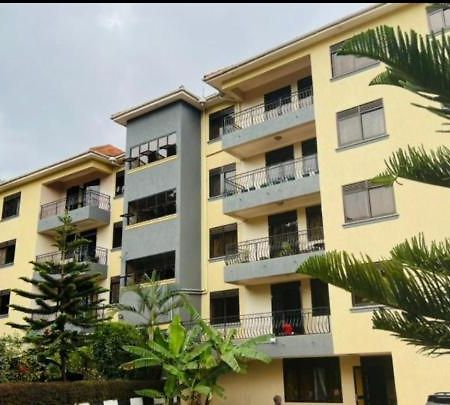 Palatine Apartments Makindye Kizungu, Kampala Exterior photo