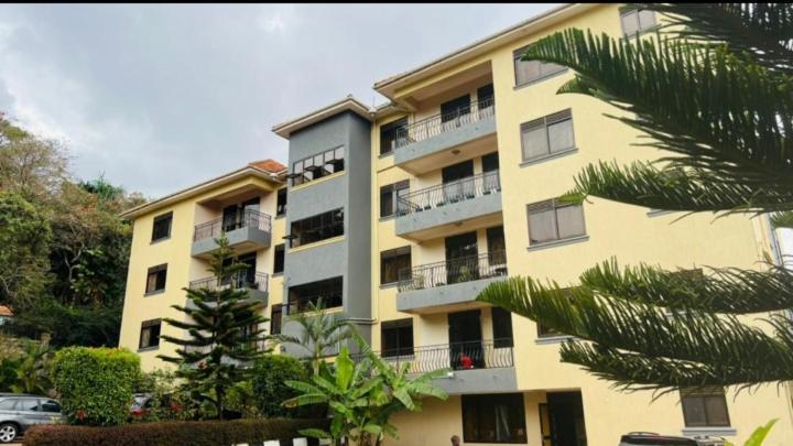 Palatine Apartments Makindye Kizungu, Kampala Exterior photo